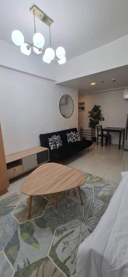 Studio At Viceroy T4 Florence Way Manila Luaran gambar