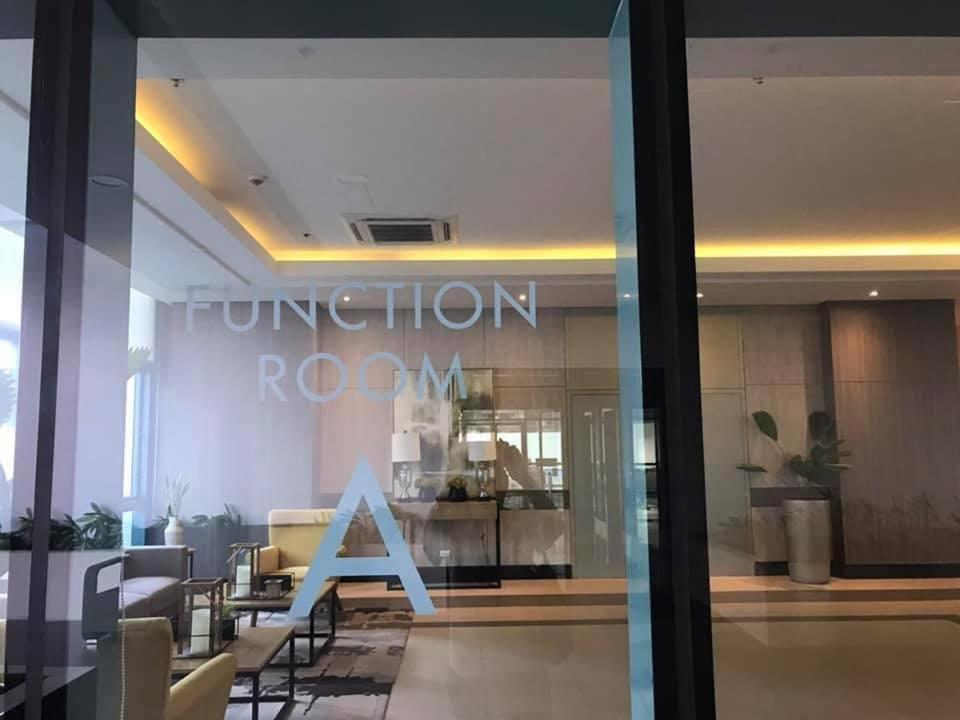 Studio At Viceroy T4 Florence Way Manila Luaran gambar
